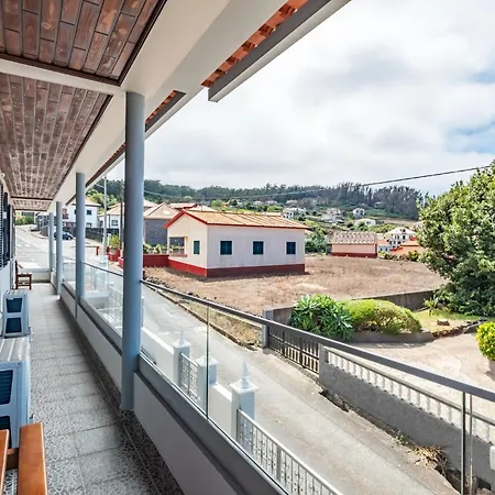 Cozy By Madeira Sun Travel